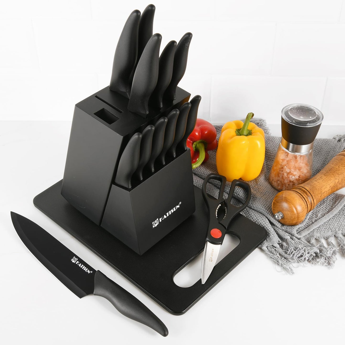 16 Pieces Kitchen Knife Block Set With Cutting Board